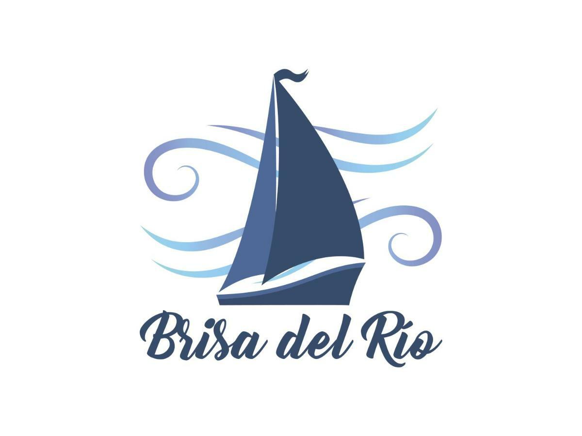 Brisa Del Rio Rosario
